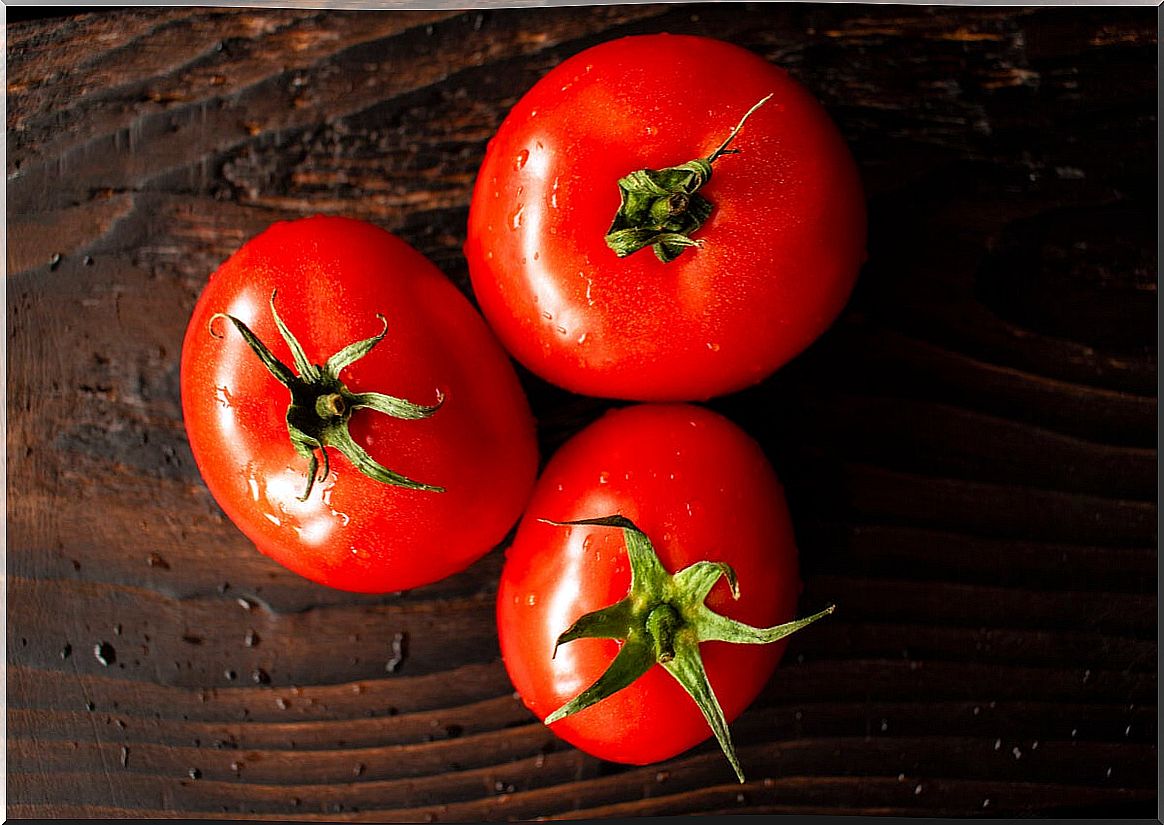 Red tomatoes for the lycopene.