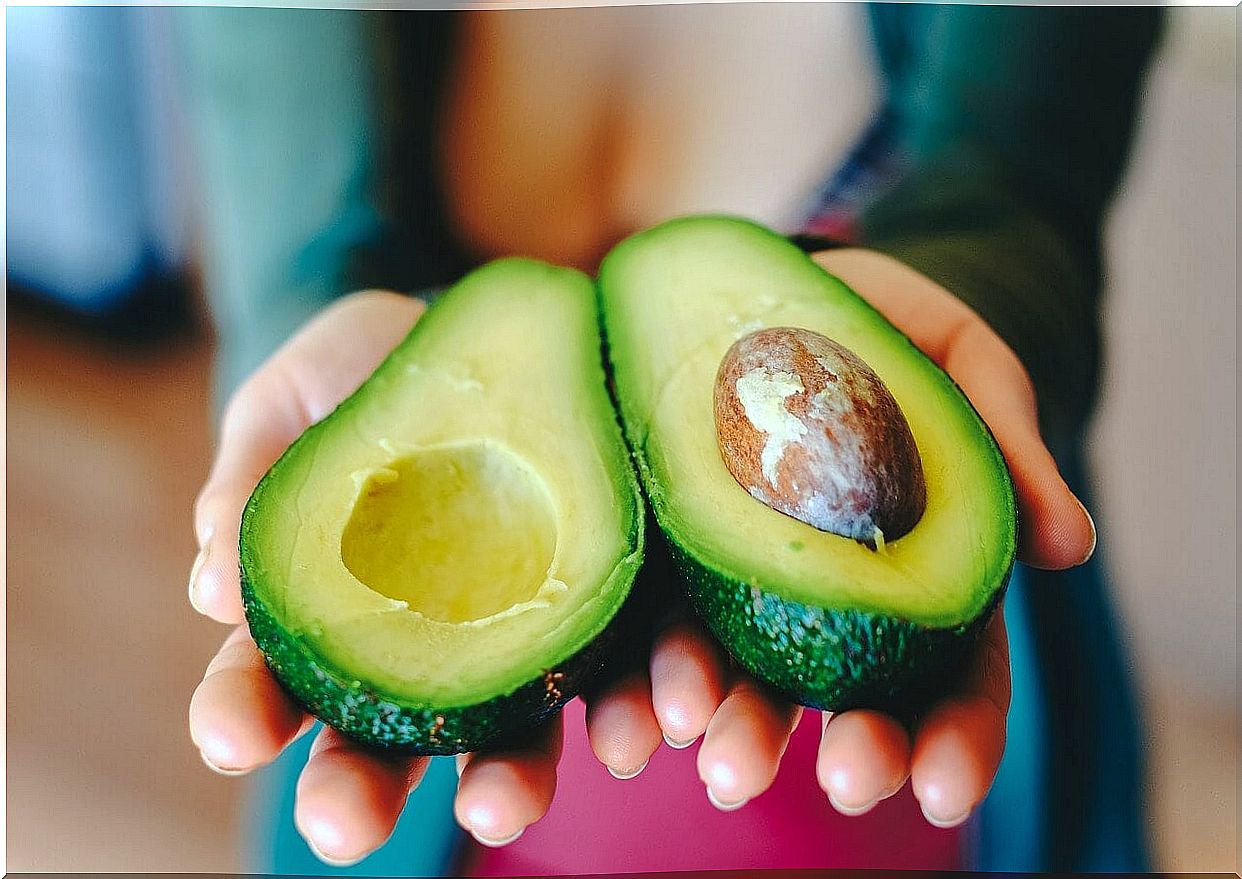 avocado for hydrating face masks